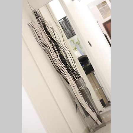 Elegant Apartment In Inner City At Vatican - Netflix And Optical Fiber Rome Exterior photo